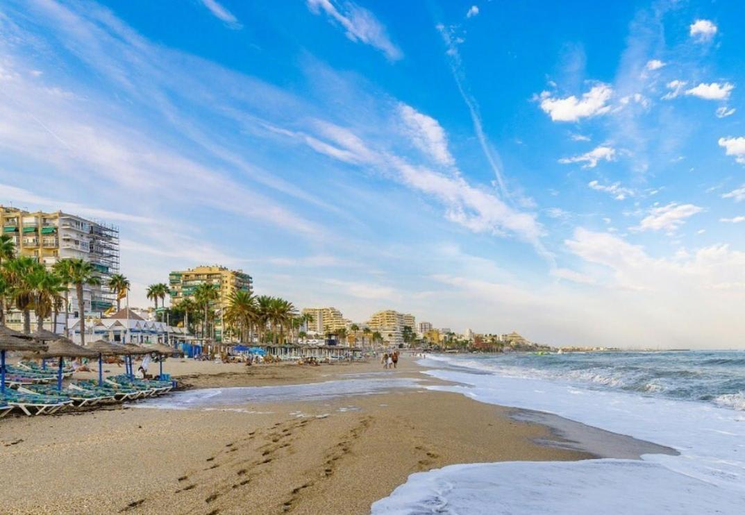 Benalmadena Beach Apartamento Con Vistas Al Mar Y Parking Privado Incluido Dış mekan fotoğraf